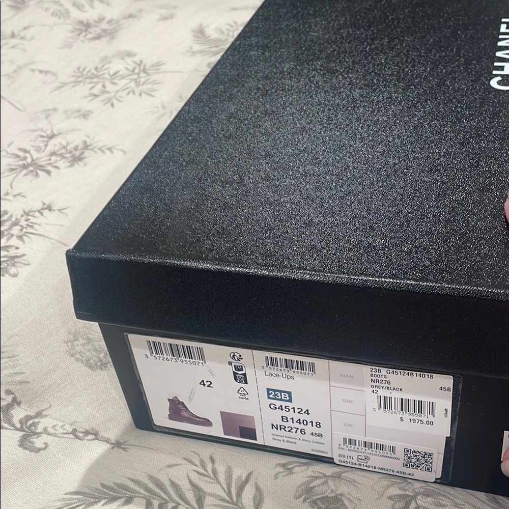 CHANEL Black shoe box